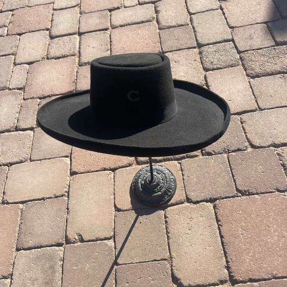 CHARLIE 1 HORSE TATTOOS AND SCARES WOOL HAT - Picture 4 of 7